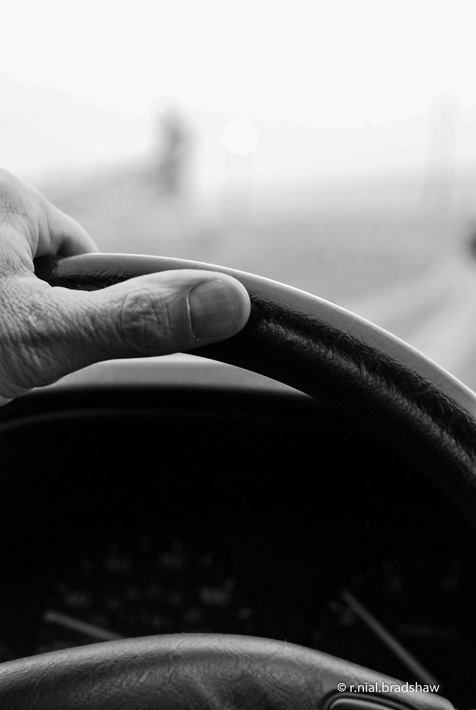 steering-wheel-drive-thumb