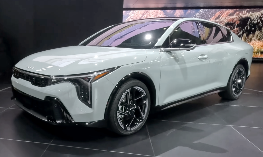 Kia Unveils 2025 K4: The Bold Sedan Rebirth Packed with Tech and Style
