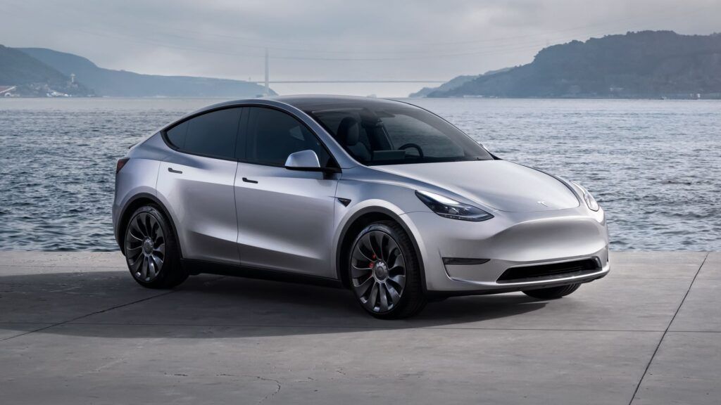 15 Reasons People Find Tesla Drivers Annoying (In a Funny Way)