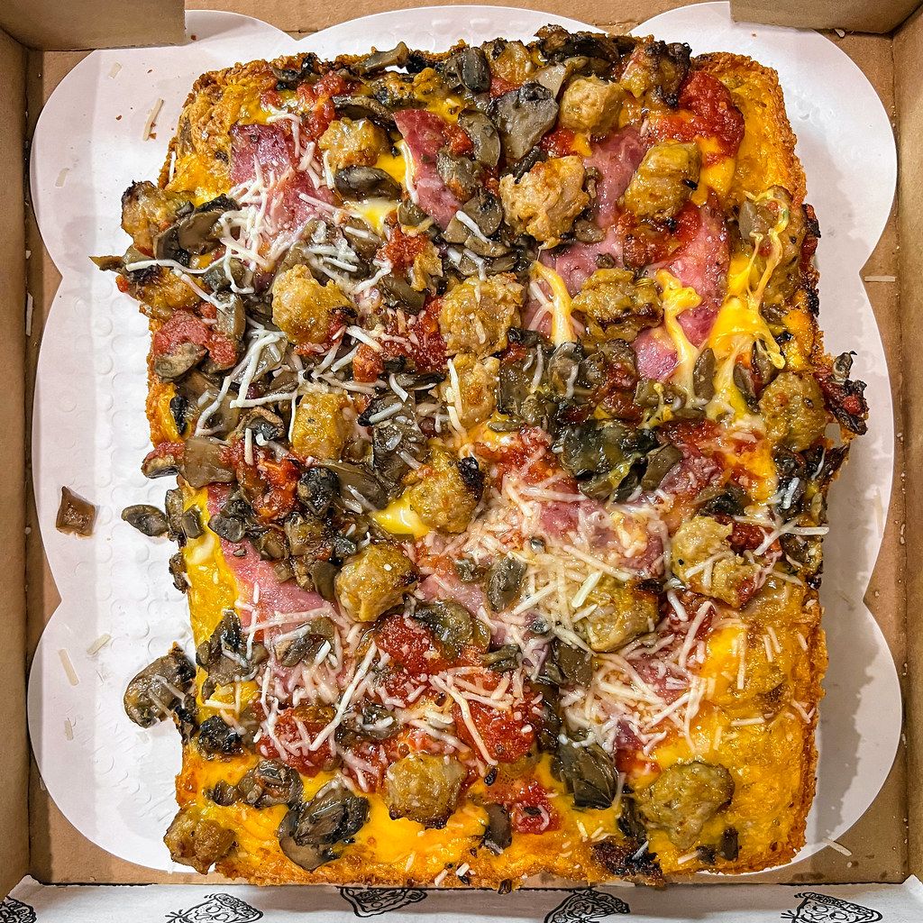 Get Maximum Crispy Edges with Mini Detroit Style Pizza
