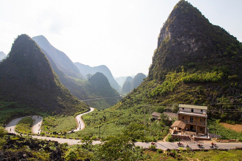 From Fear to Freedom: An Inexperienced Rider’s Ha Giang Loop Motorbike Adventure