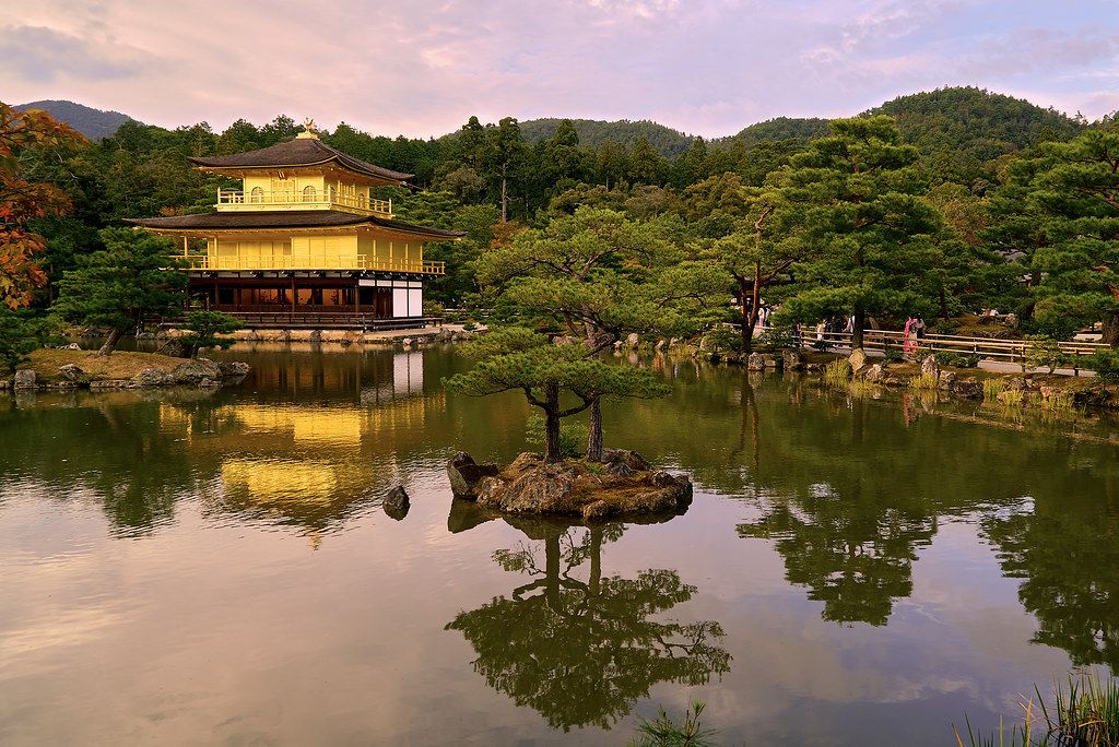 Finding the Ideal Time to Visit Kyoto in 2024: Navigating Seasons & Crowds