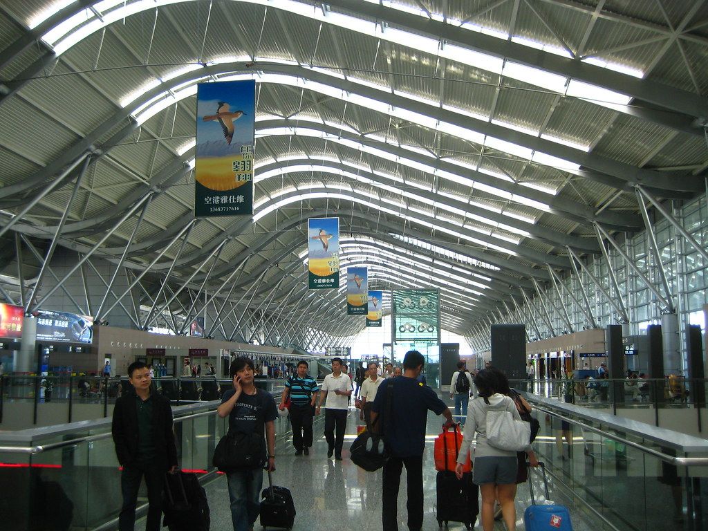 Beat Airport Anxiety: Expert Tips and Traveler Stories