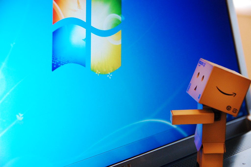The Time Machine Button: A Hilarious Journey Back to Old Windows