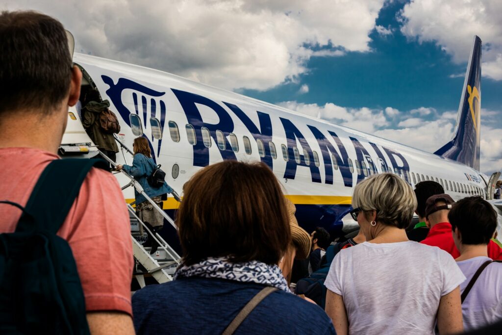 Seat Squatter Showdown: How an Entitled Passenger Learned a Harsh Lesson From a Pilot at 30,000 Feet