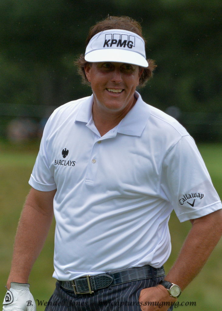 Phil Mickelson’s Luxury Wheels Unveiled: A Curated Look at the Golf Legend’s Opulent Car Collection and Elite Lifestyle