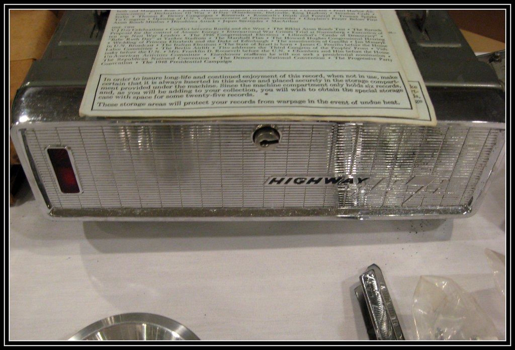 Highway Hi-Fi: The In-Car Record Player