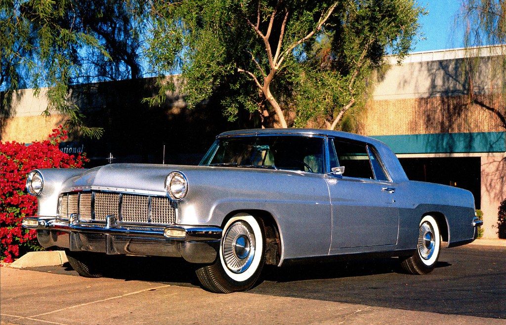 1956-57 Continental Mark II: Ford’s Masterpiece of Exclusivity and Flawless Craftsmanship