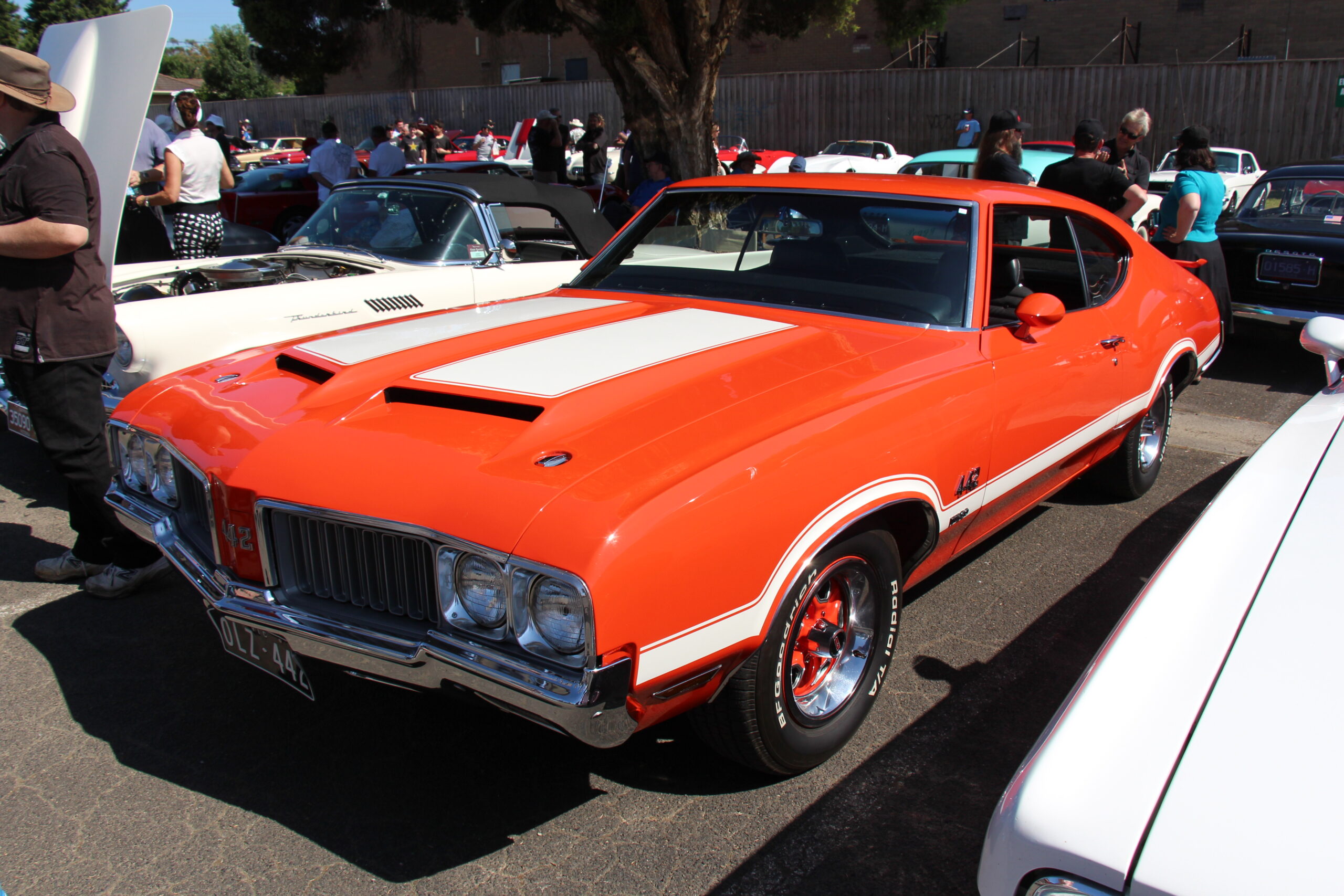 Oldsmobile 442