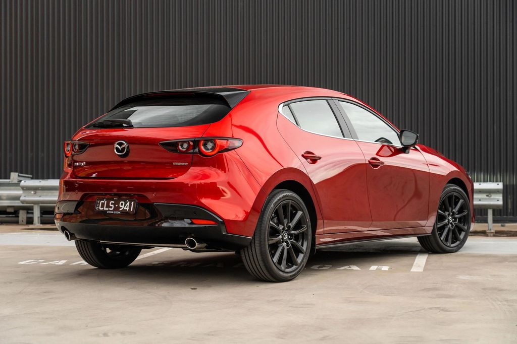 Mazda Mazda3 Hatchback (5-Year-Old Model)