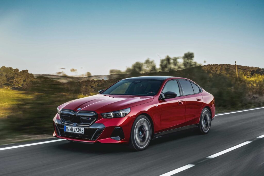 The BMW 3 Series: The Self-Confident Pursuer of Excellence and Luxury