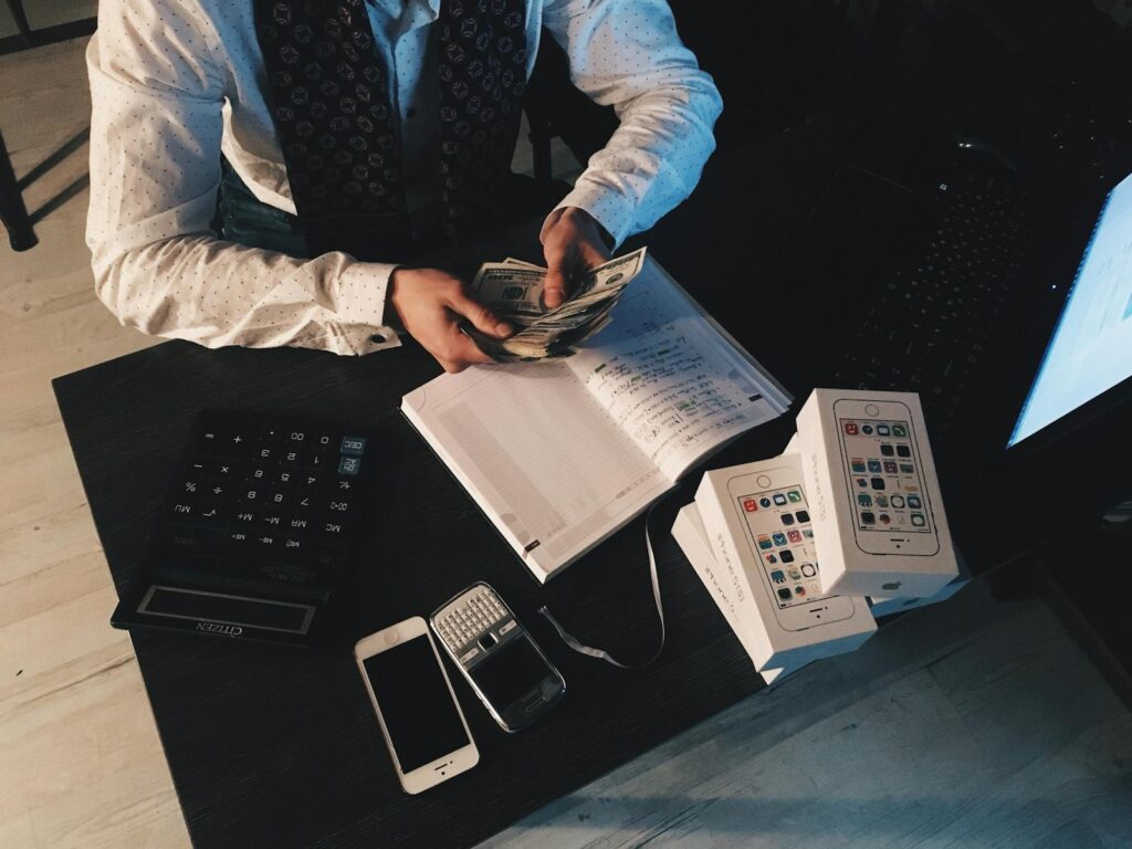 Beyond the Billions: Unpacking the 14 Daily Habits That Propel the World’s Wealthiest to Unprecedented Success