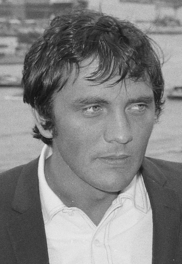Terence Stamp, Luminary of British Cinema and Iconic Villain, Dies at 87