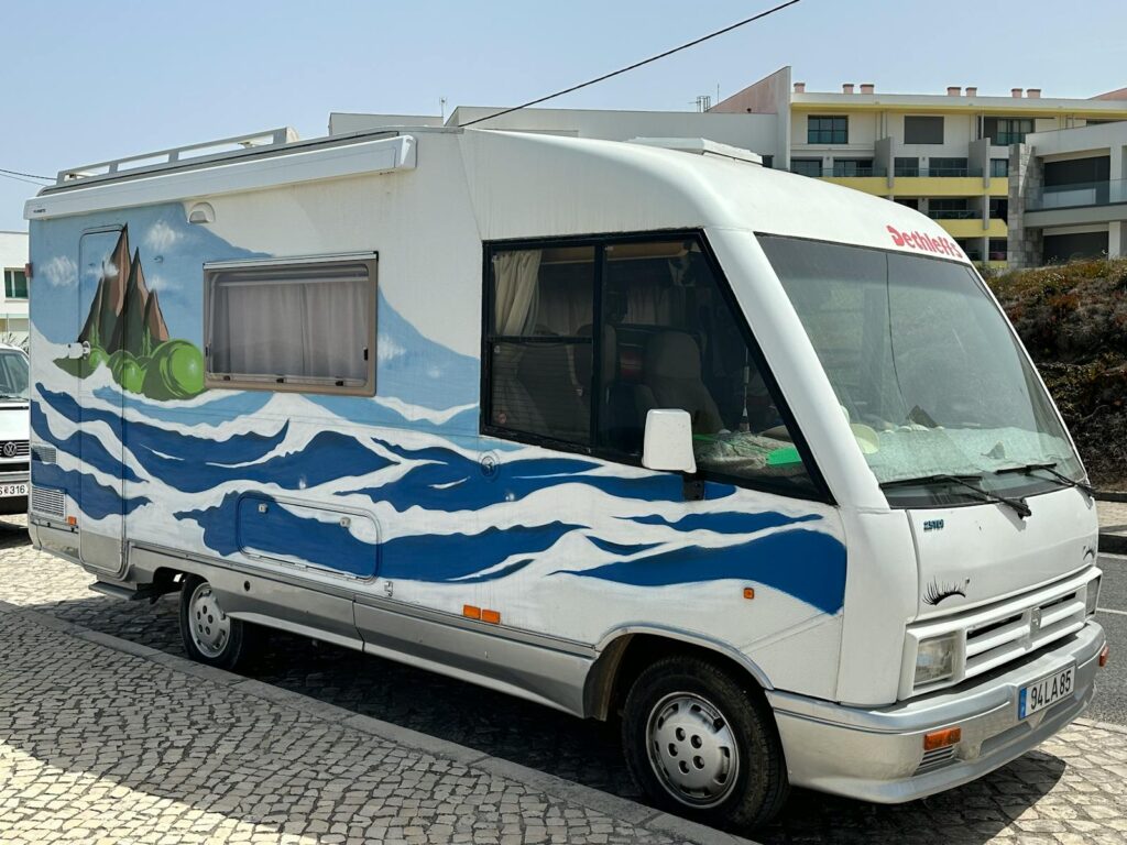 RV Road Trip Smarts: 9 Essential Passenger Rules to Keep You Safe and Legal on the Go