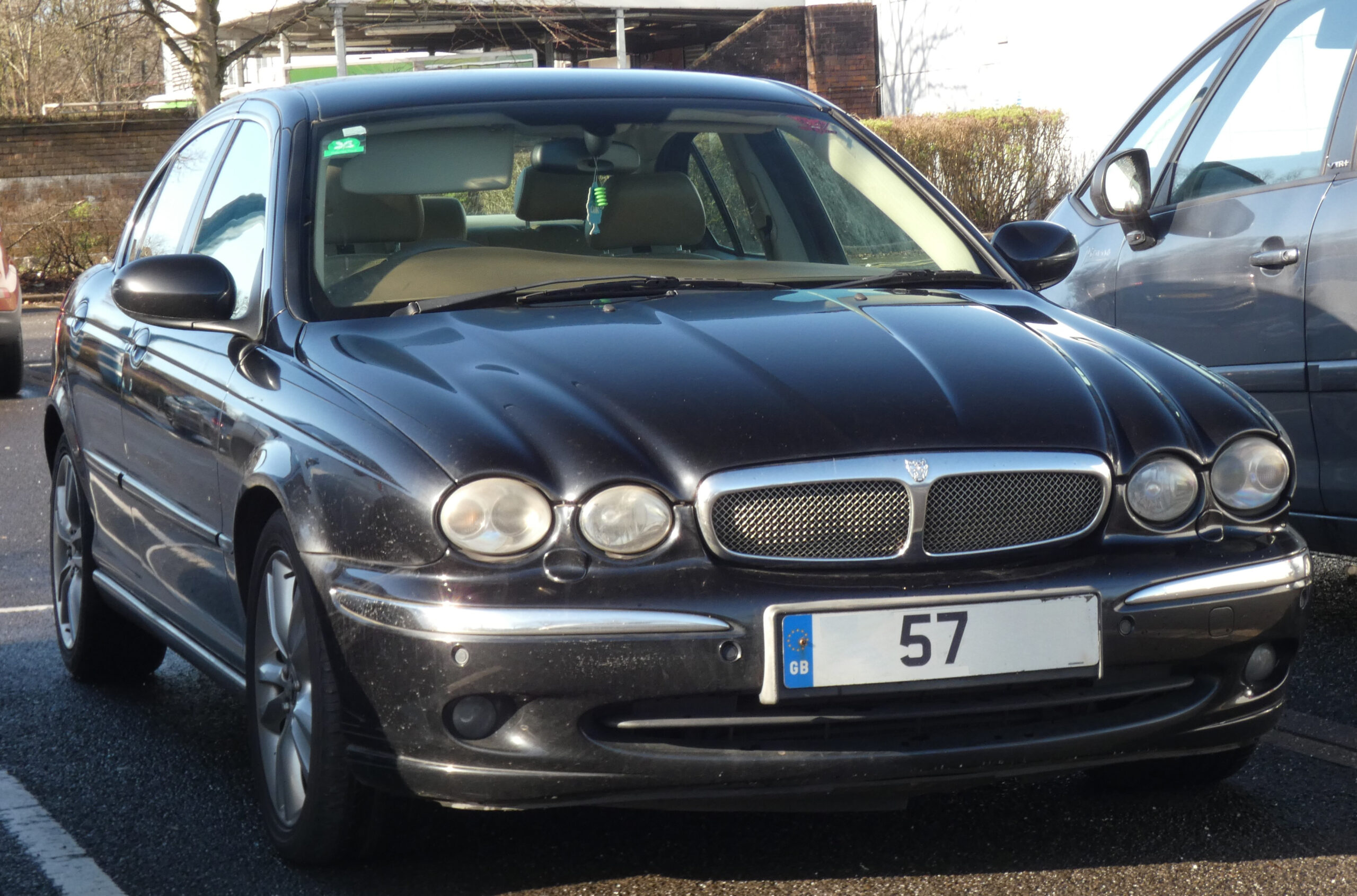 Jaguar X-Type