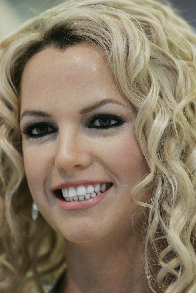 Britney Spears: Unpacking the Unbreakable Spirit of Pop’s Enduring Princess Through Her Rollercoaster Journey