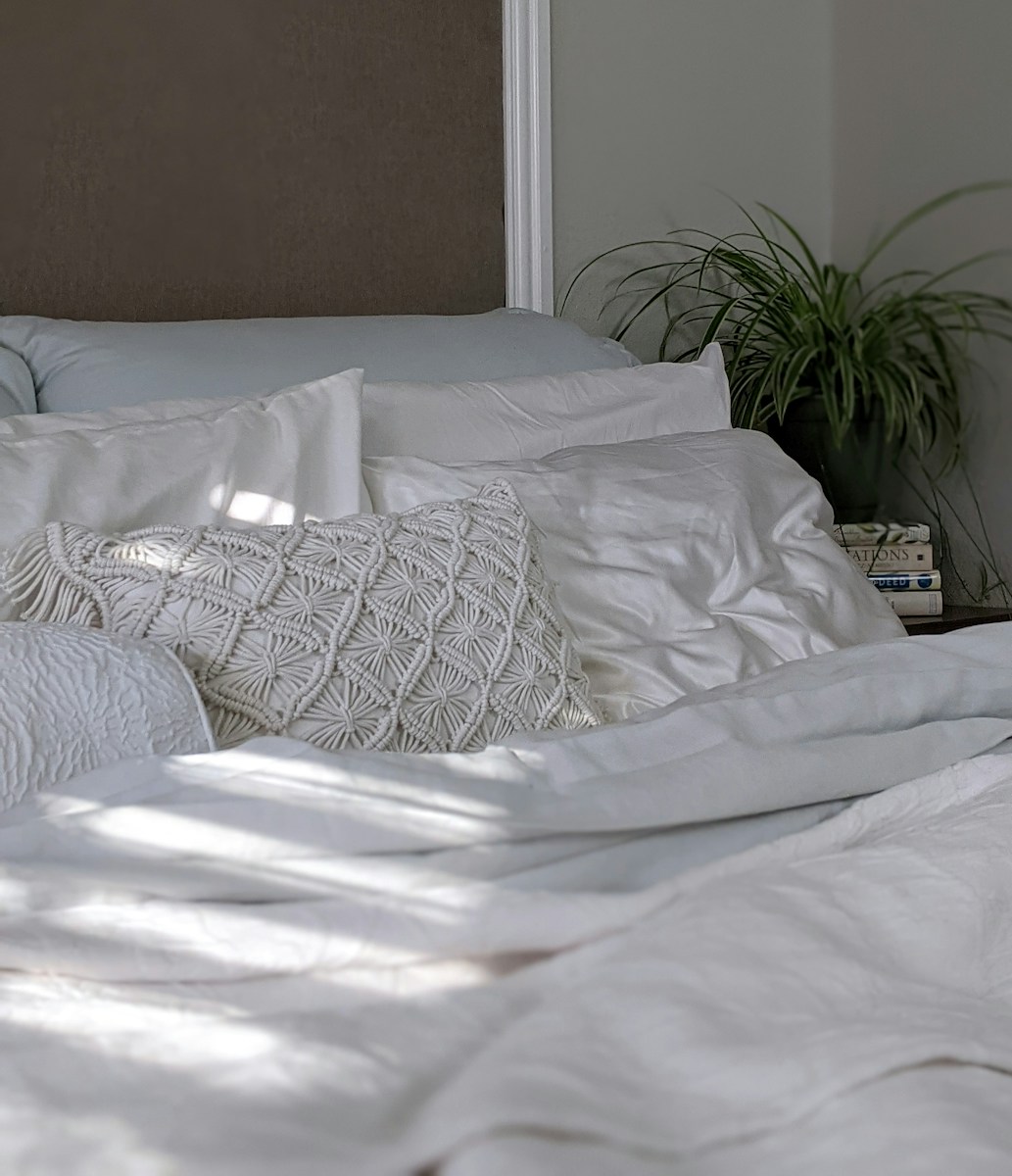 The Bedding Bailout: One Sleepover Horror Story That Proves Why Clean Sheets Are the Ultimate Escape Plan