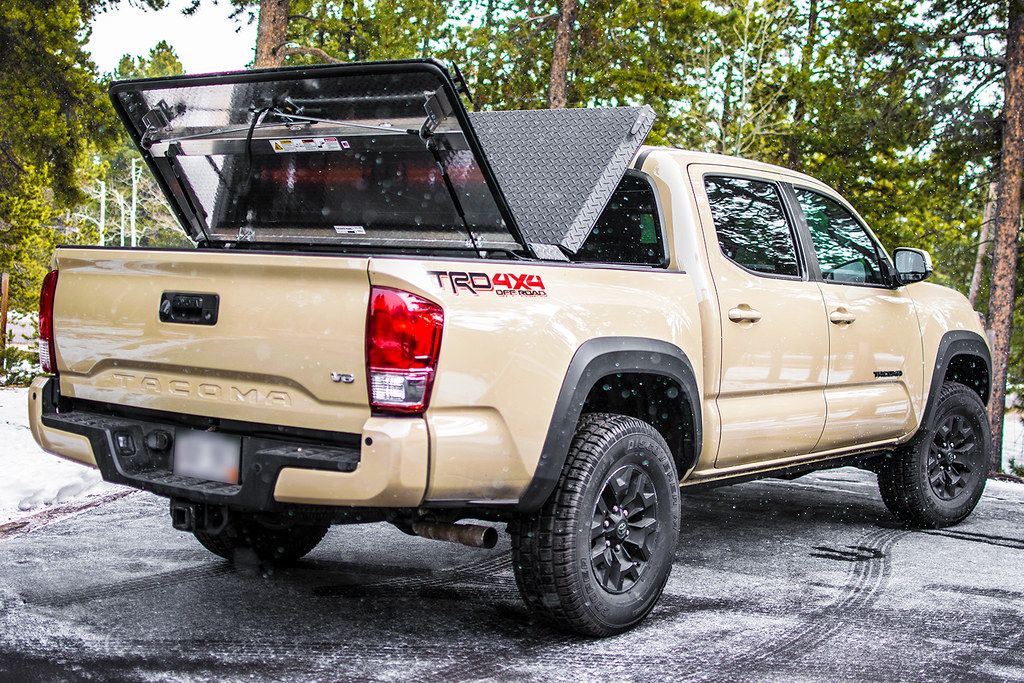 Gator “Pro Tri-Fold Soft Folding Tonneau Truck Bed Cover