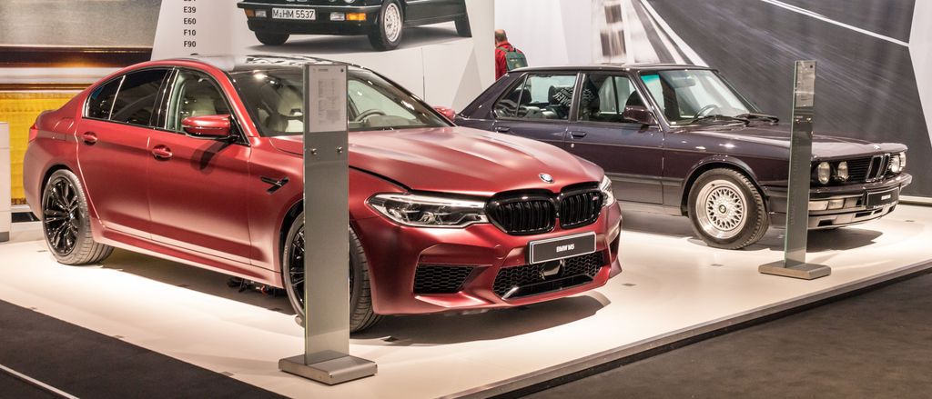 The Powertrain: A 680-Horsepower Twin-Turbo V6 Beast