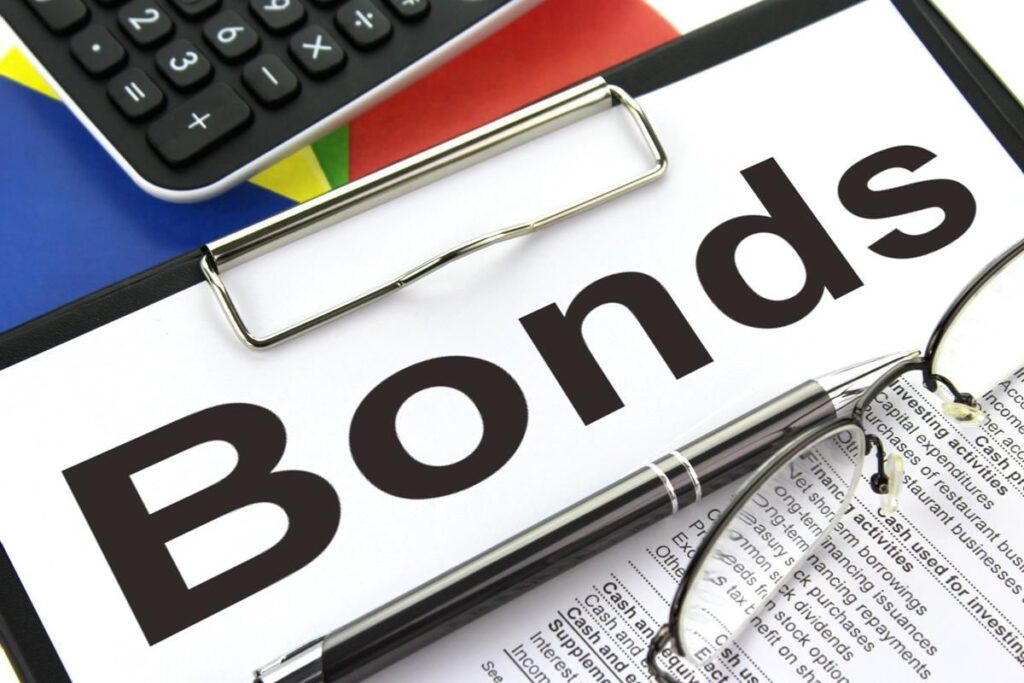 Unintentional Harm: Parasocial Bonds and Misguided Connections