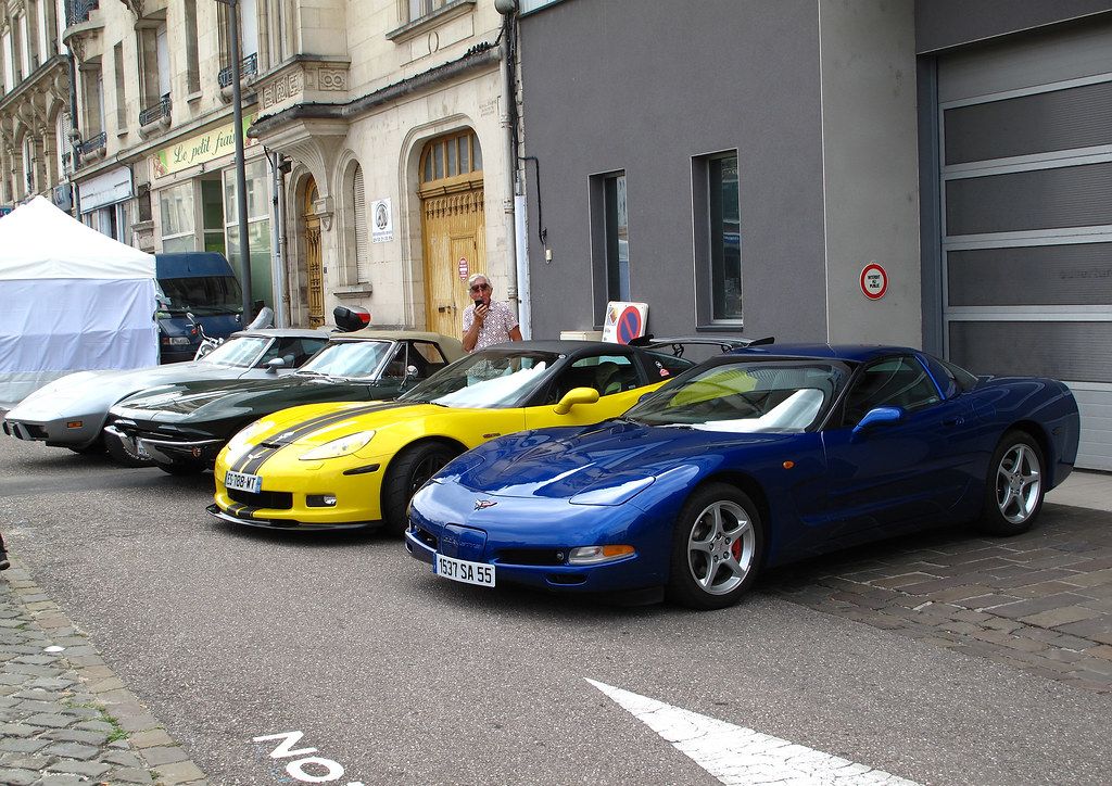 Unlocking Automotive Dreams: 13 Manual Transmission Sports Cars from the 2000s That Are Now Unbelievable Bargains for Enthusiasts