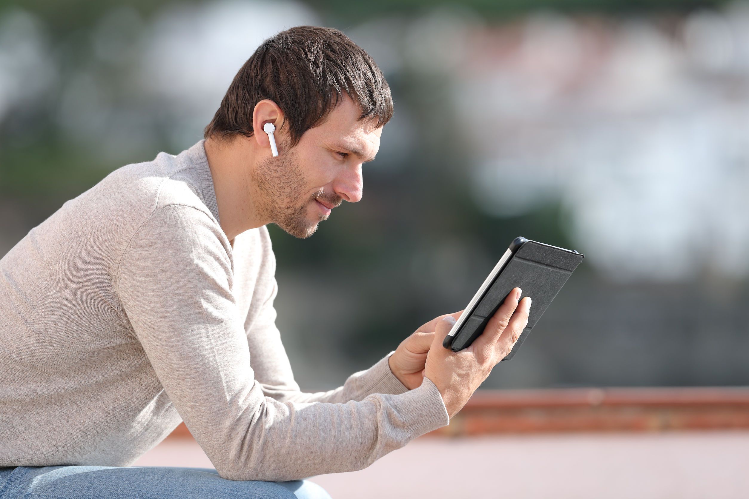 Reader Engagement Subverted: Expectations of Music Lore Met with Etymological Detail.