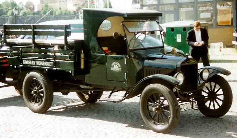 1923 Truck from The Aviator