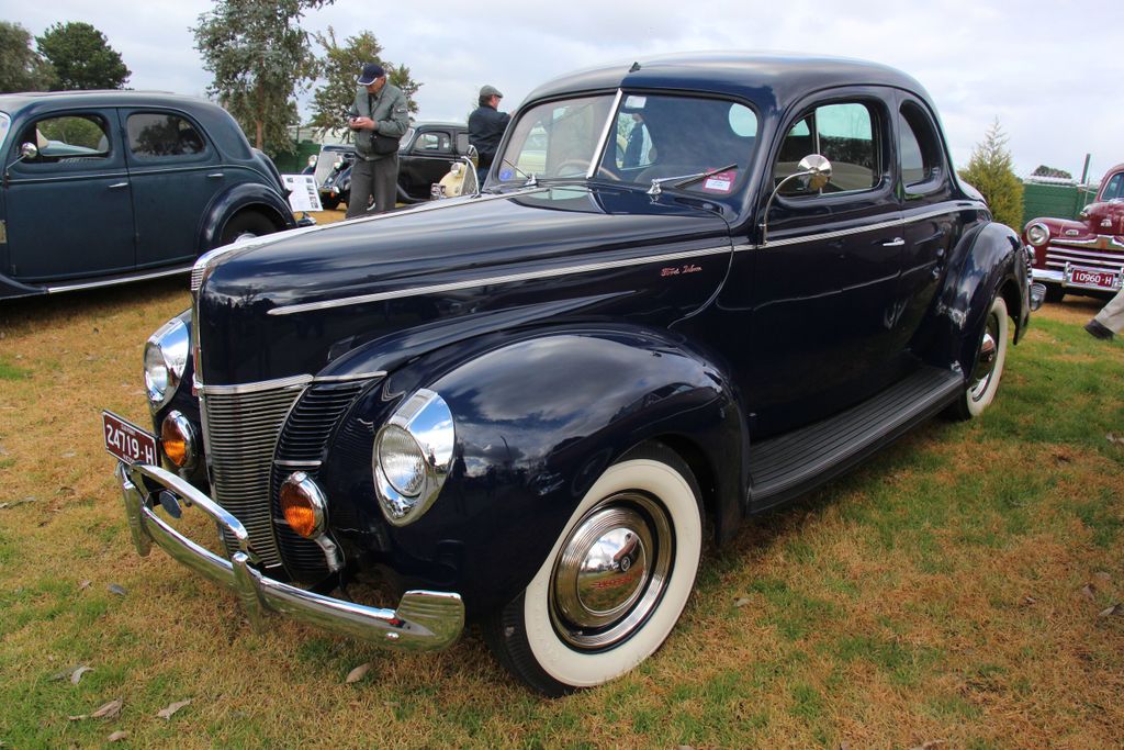 1940 Ford Deluxe Coupe