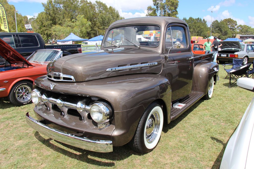 1951 Ford F-1