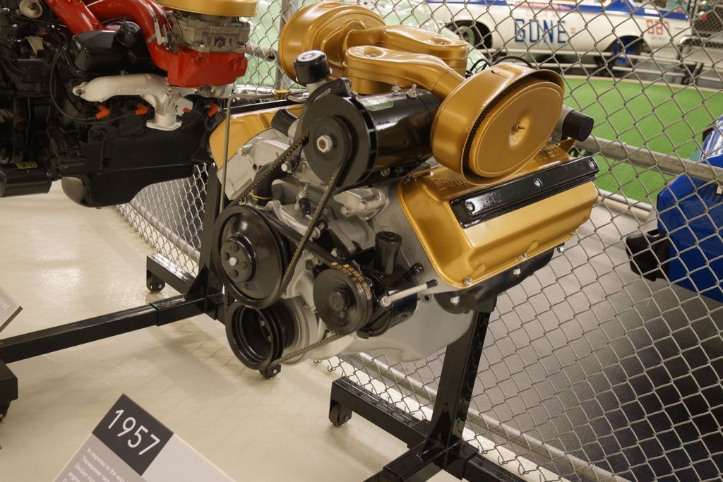Early Hemi Engine Access
