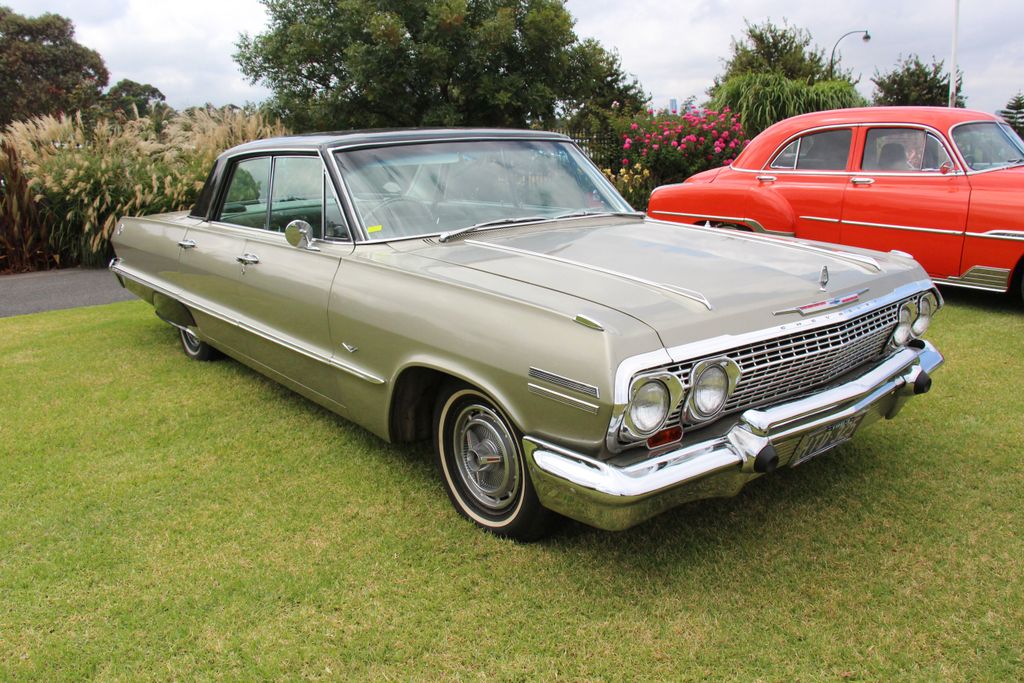 1963 Chevrolet Impala Z11