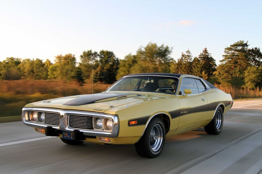 The Supporting Cast: Red R/T and a Rare 1970 Automatic Charger