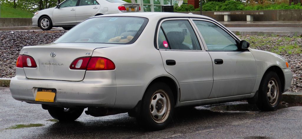 Toyota Corolla (5-Year-Old Model)