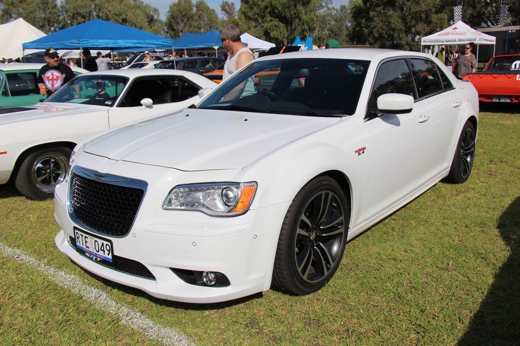 2012 Chrysler 300C SRT8