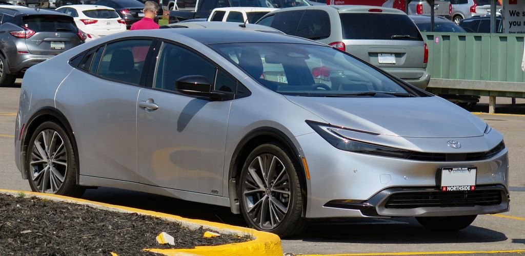 Toyota: Prius (2023)