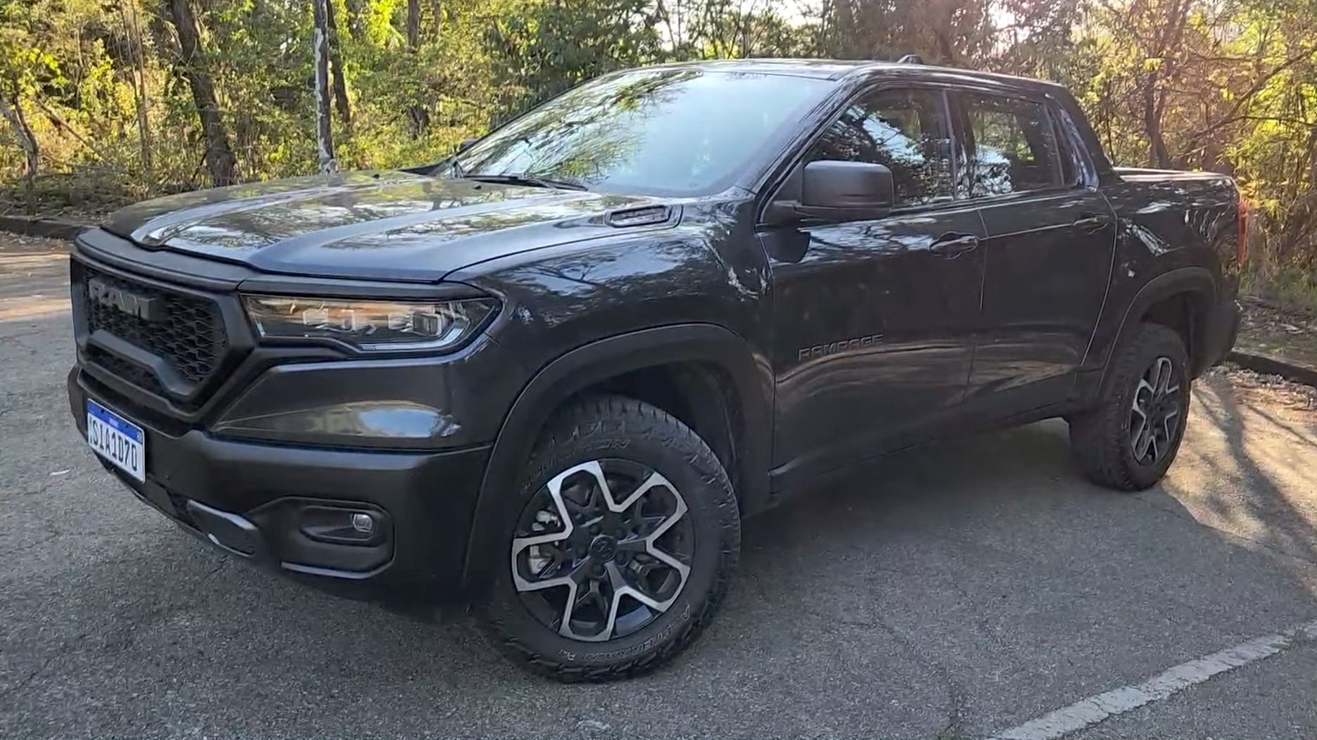 Ram mid-size pickup truck (upcoming)