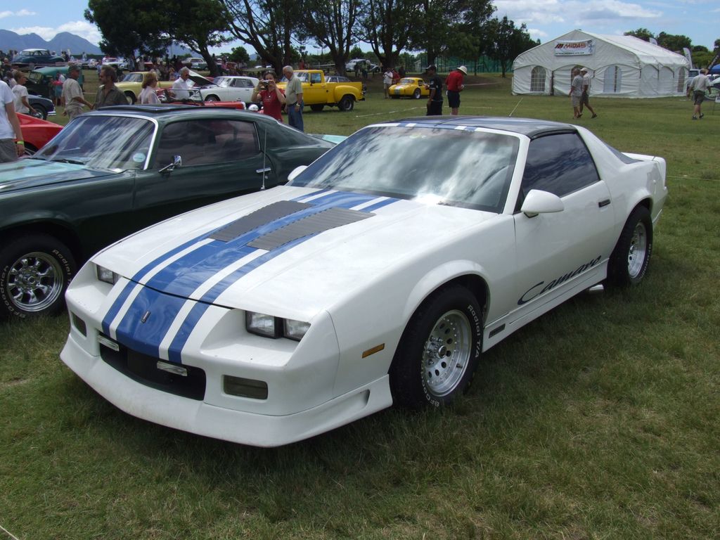 Chevrolet Camaro Z28 (Third Generation)