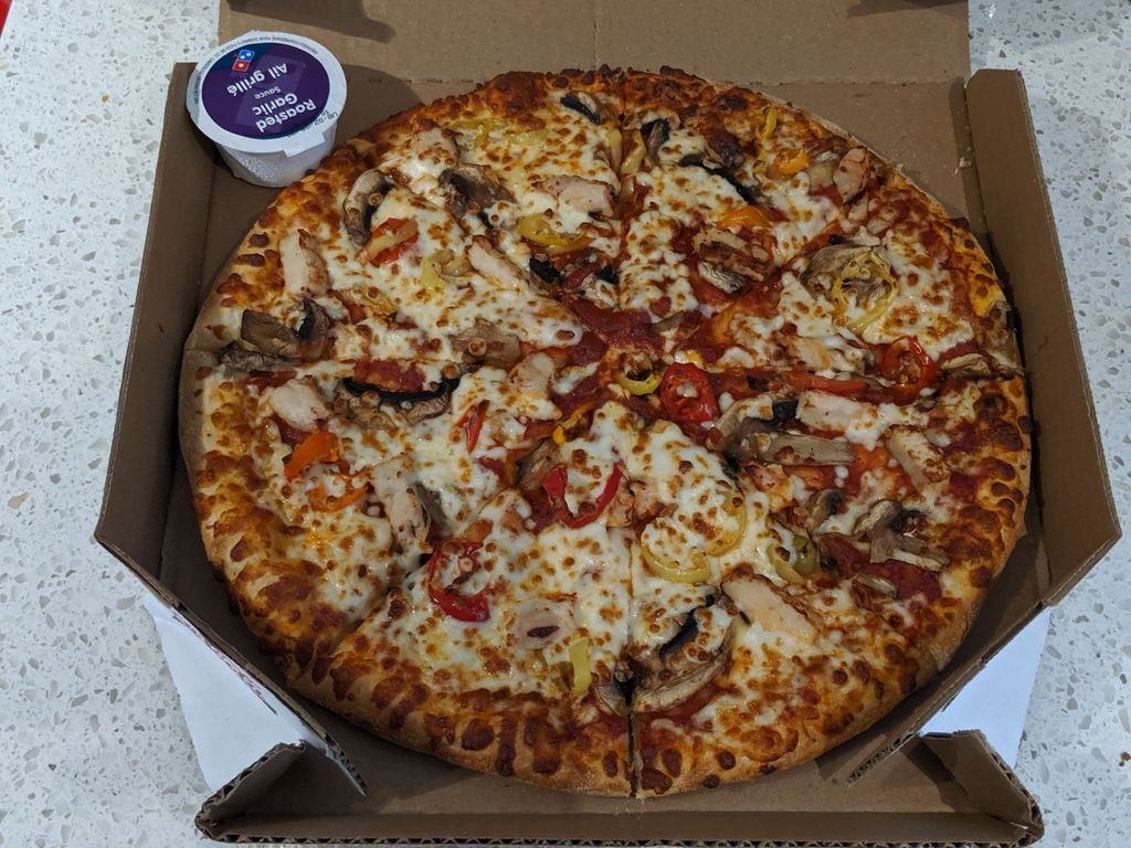 Domino’s Unveils Live GPS Pizza Tracking: Pinpointing Your Pie’s Journey with Unprecedented Precision for the Modern Consumer