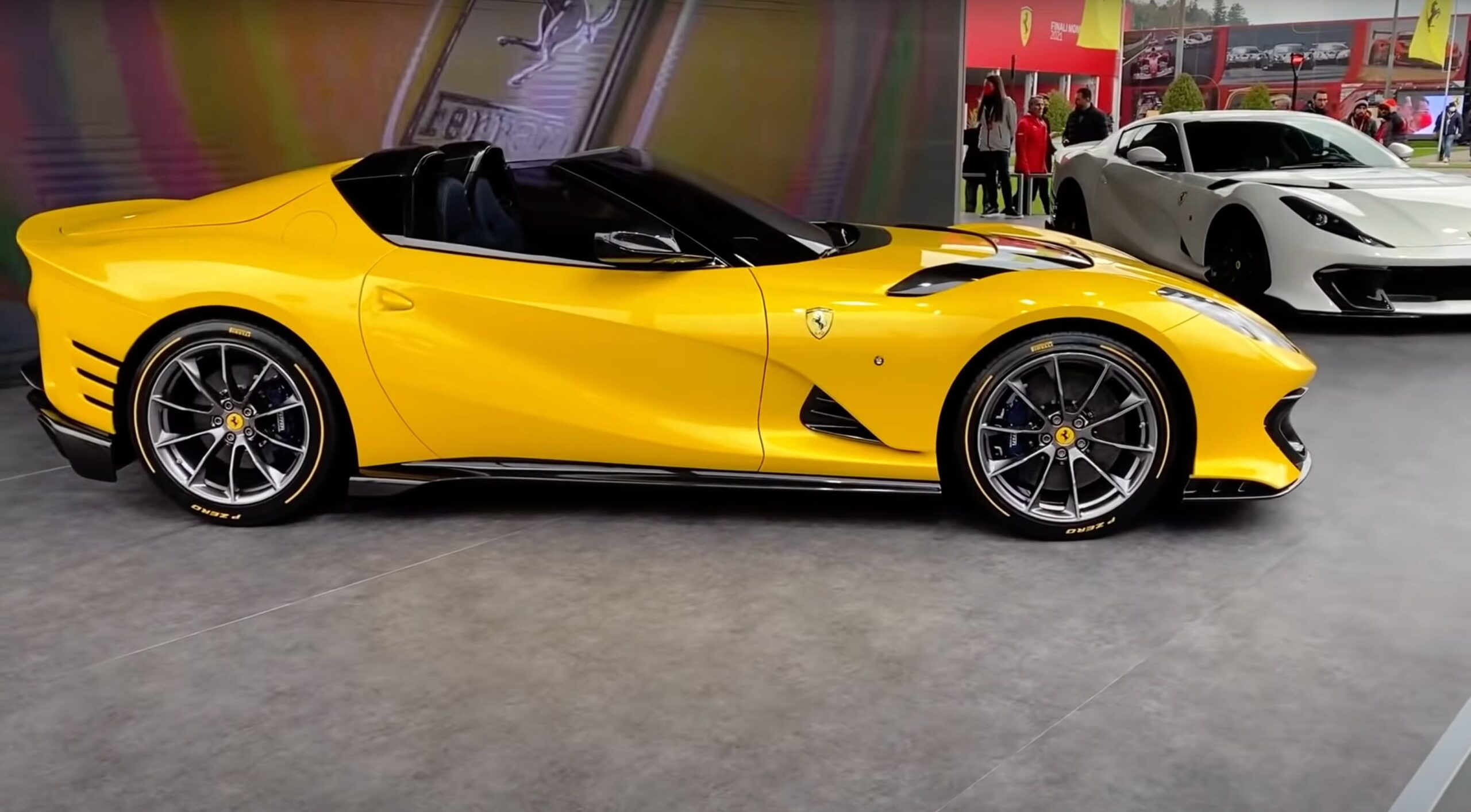 Ferrari 812 Competizione