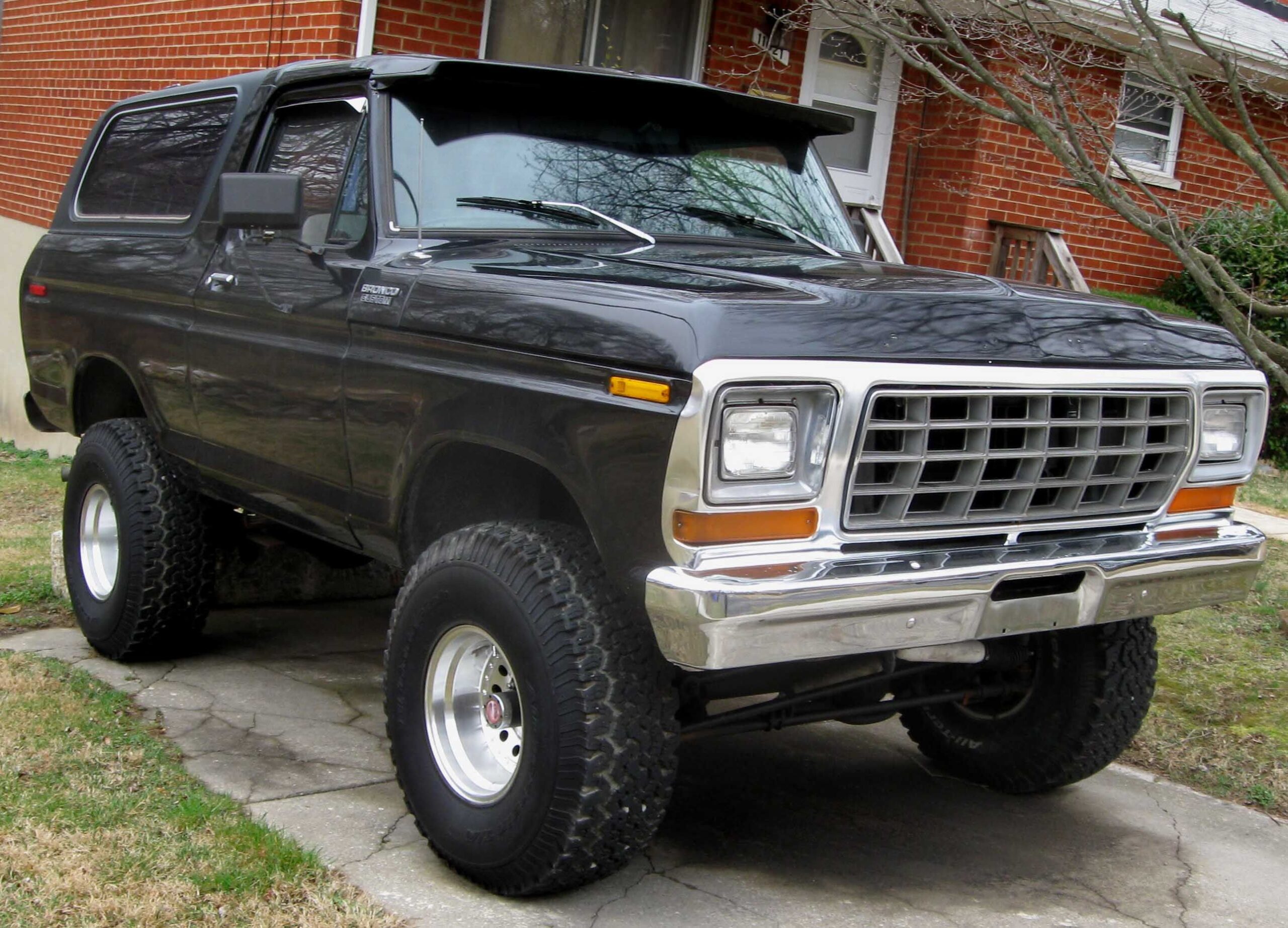 The 1967-1968 Ford Bronco: Collectible Darlings and the Power of the V8