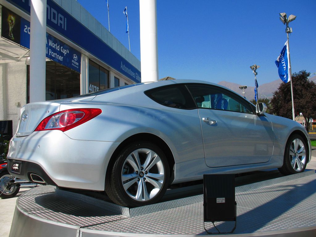 Hyundai Genesis Coupe 3.8 (2010–2014)