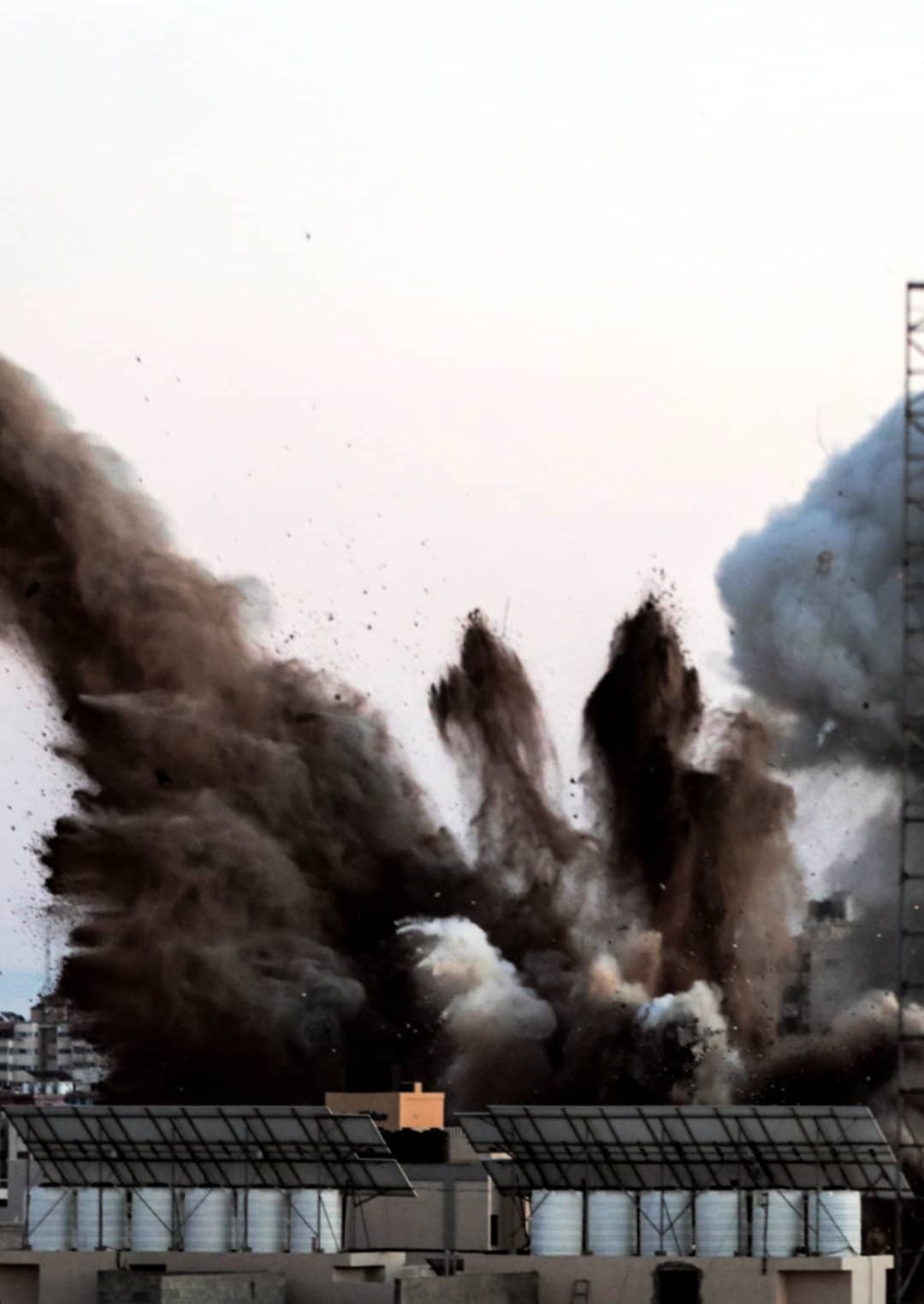 Israel’s Escalating Gaza Offensive Amid Fragile Ceasefire Diplomacy: A Deep Dive into Humanitarian Crisis and Stalled Negotiations