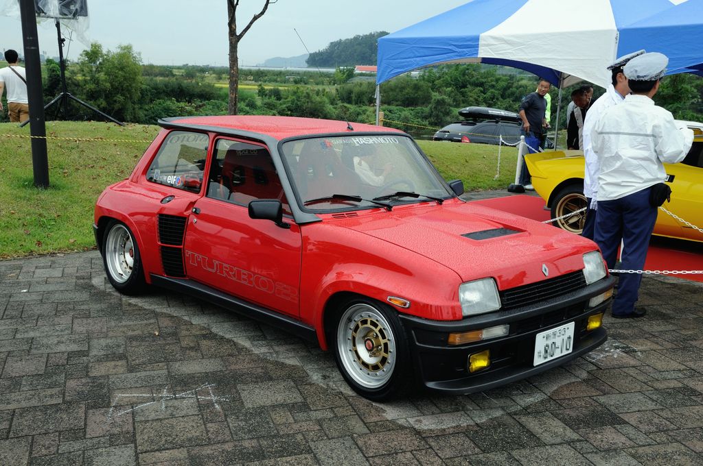 Renault 5 Turbo 6xX fire