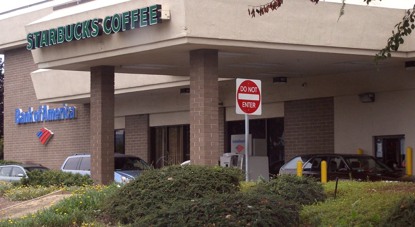 Starbucks drive-thru lanes