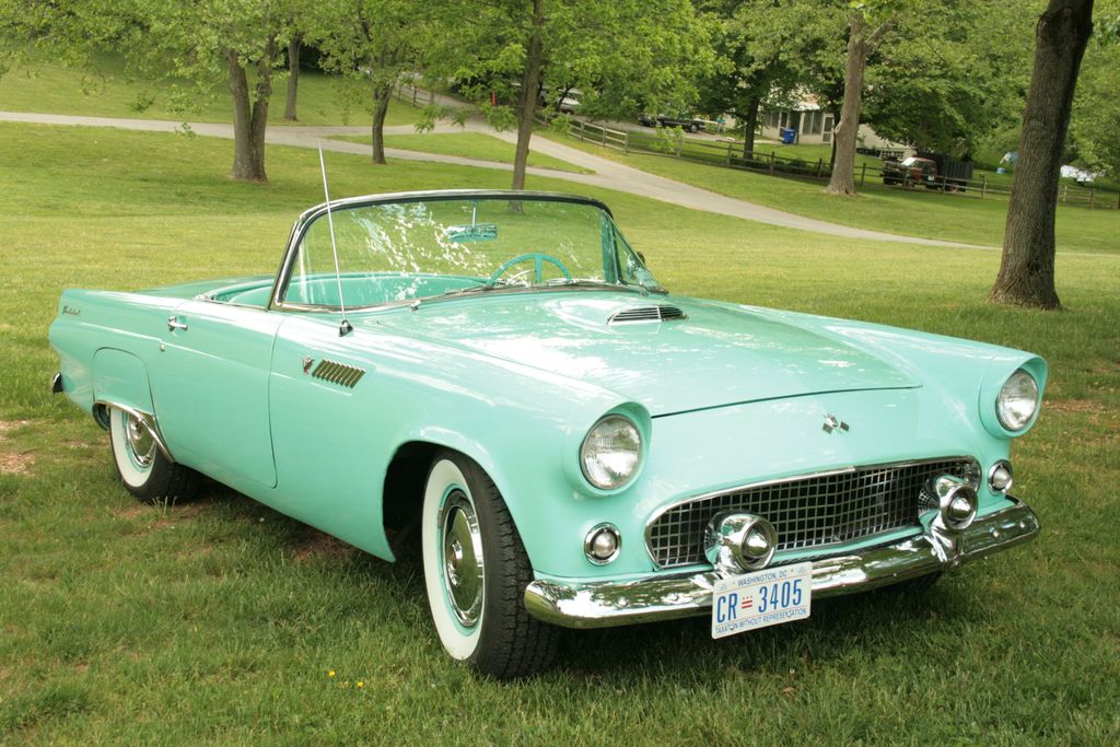 electronically controlled port fuel injection Ford Thunderbird Turbo Coupe