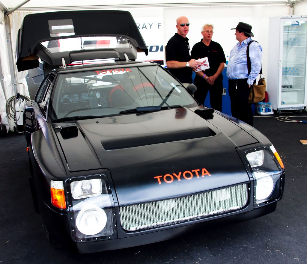 Toyota 222D