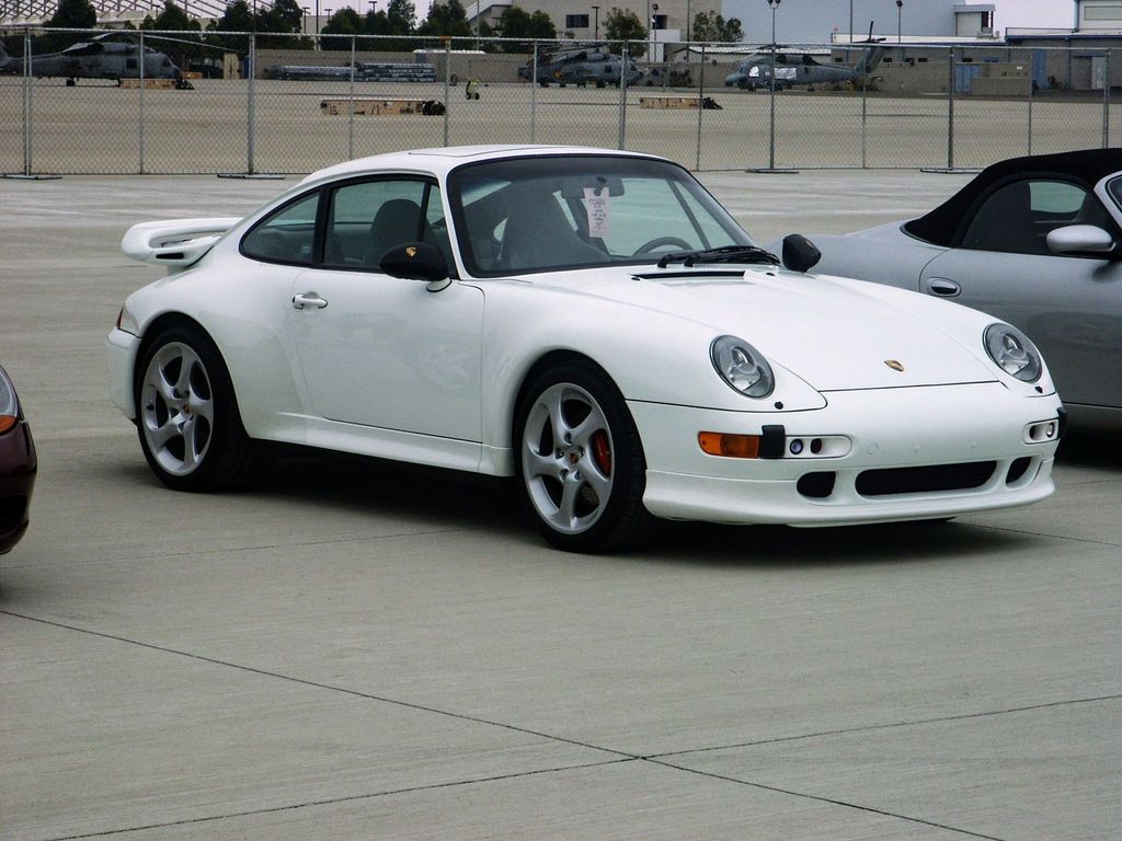 Porsche 911 (993 Series)