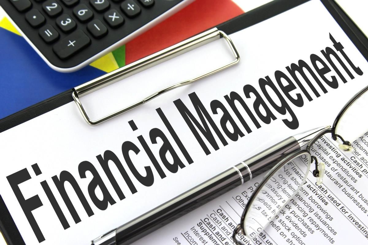 Financial Analysts