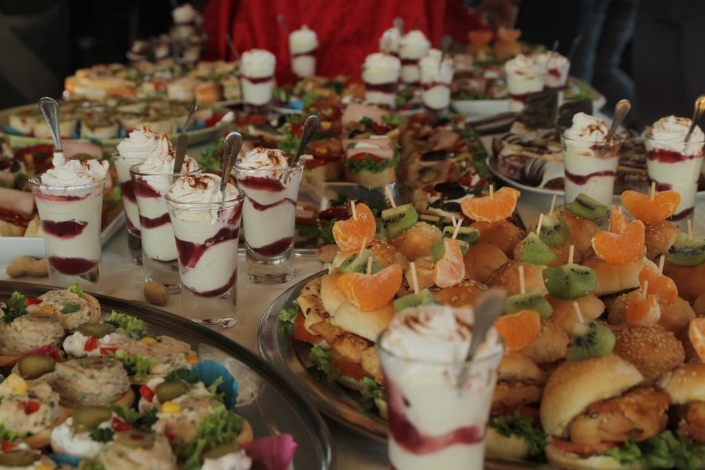 Unleash Your Inner Host: 7 Easy Appetizers Guaranteed to Dazzle Your Guests Without Breaking a Sweat