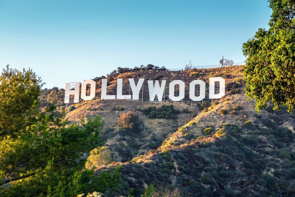 Hollywood’s Unconventional Hearts: 14 Celebrities Who Chose Their Own Path Beyond the Altar